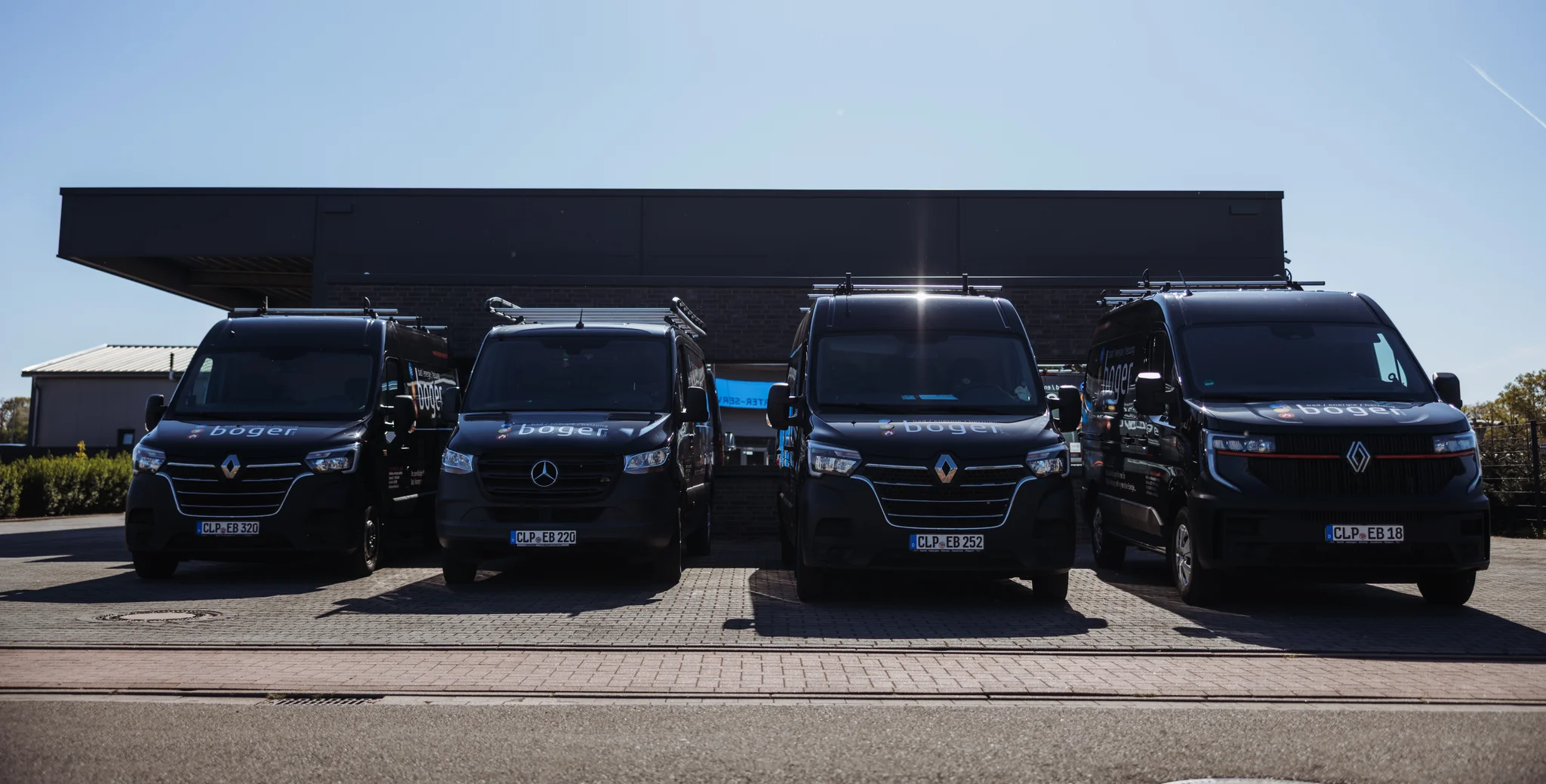 Die Servicefahrzeuge (Bullis) der Boger Haustechnik